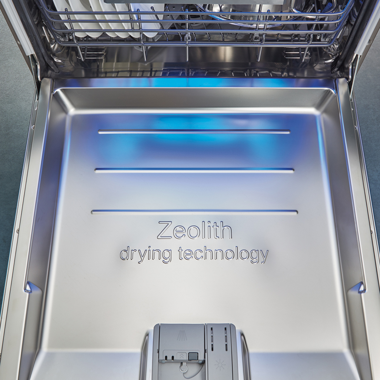 Zeolith Trocknen – Für glänzende Spülergebnisse bei Hausgeräte Outlet in Langen